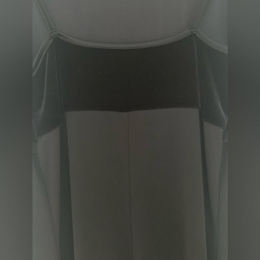 Vintage Elegant Black Spaghetti Strap Dress
Fit more for a teen girl